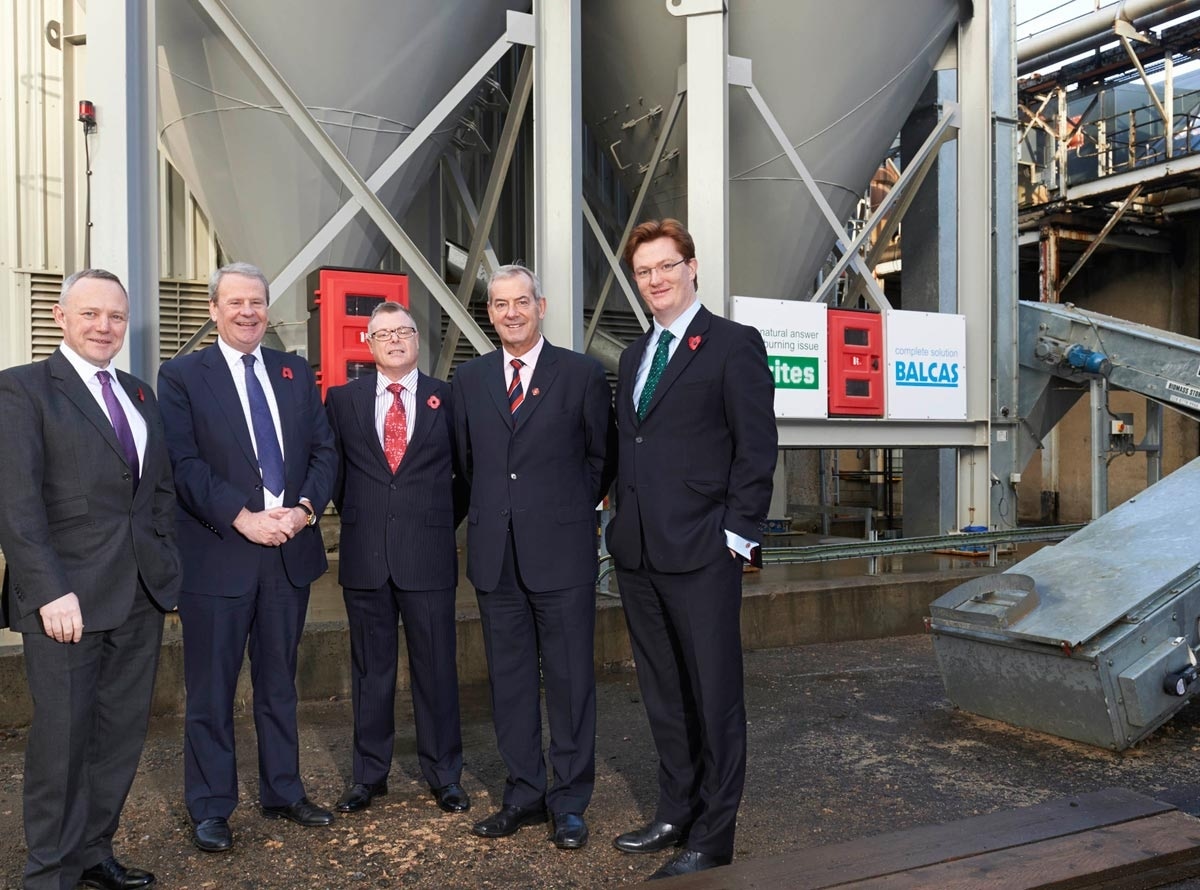 L-R: Geoff Jackson, CEO, Equitix; Ernest Kidney, Managing Director, Balcas; Robert Anderson CEO, Tomatin Distillery; Lord Smith of Kelvin, Chair, UK Green Investment Bank; Rt Hon Danny Alexander MP.